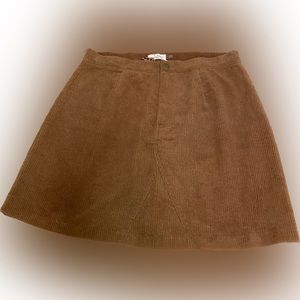 Bluivy High Waisted Brown Corduroy Skirt Size Med NWT